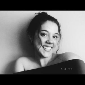 Meet your Posher, Abby